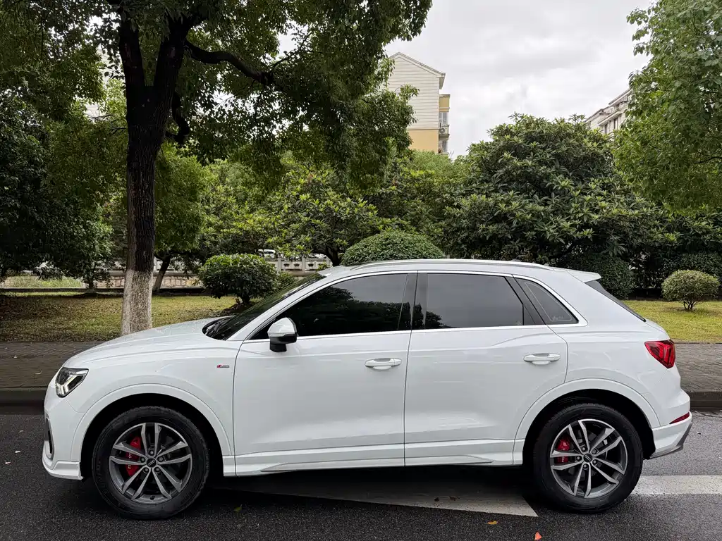 Audi Q3 35 TFSI Progressive Dynamic
