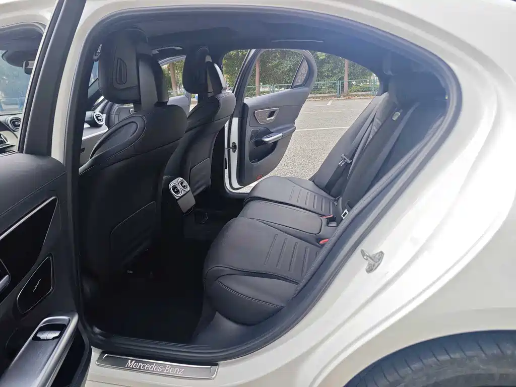 Mercedes-Benz C-Class C 260 L Sport