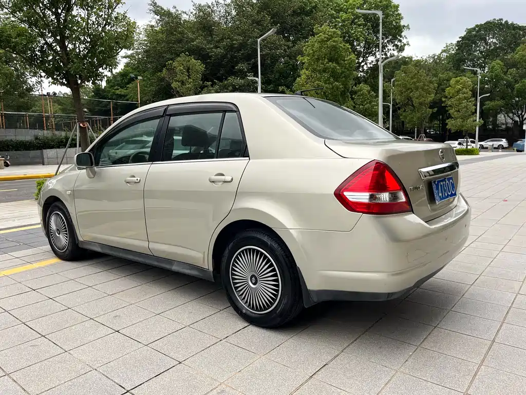 Tiida 颐达 2005款 1.6 JS AT