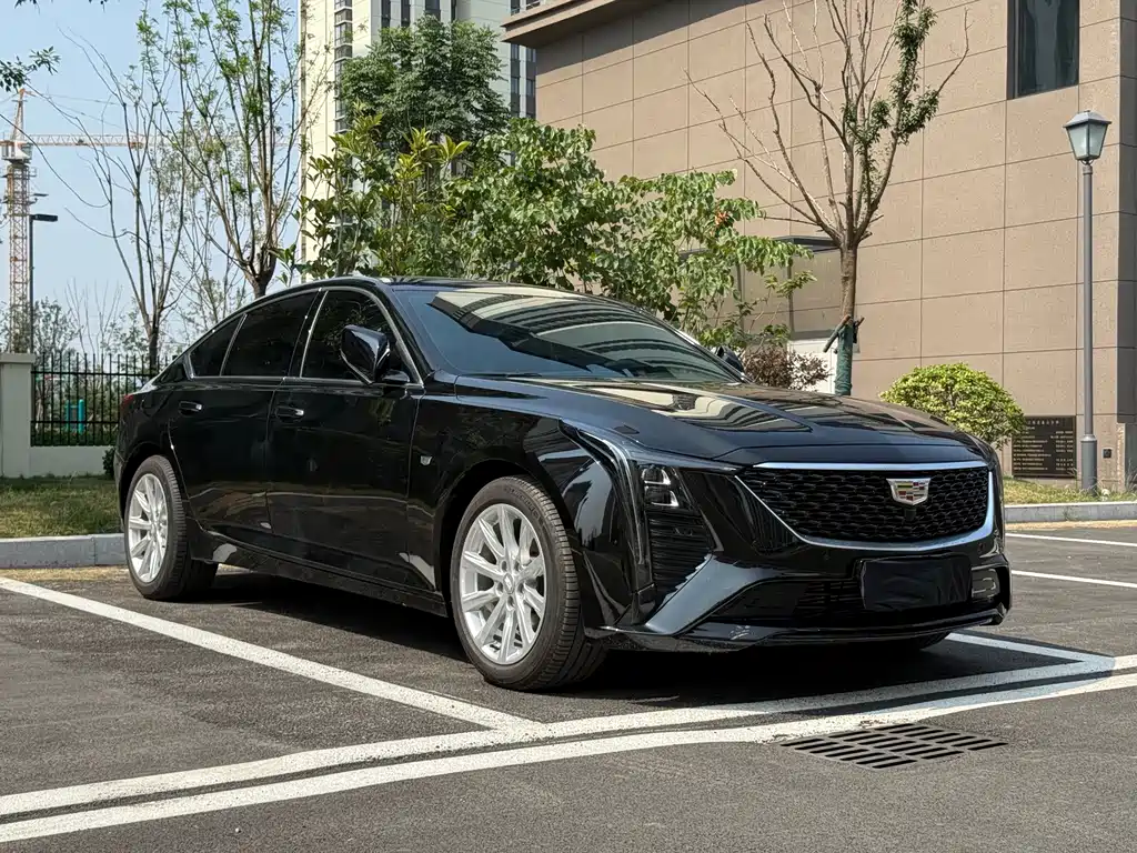 Cadillac CT5 28 T City Style