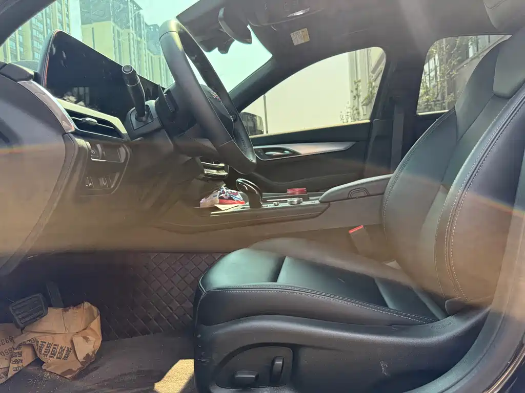 Cadillac CT5 28 T City Style