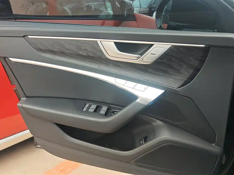 Audi A6 L 45 TFSI quattro Select Dynamic