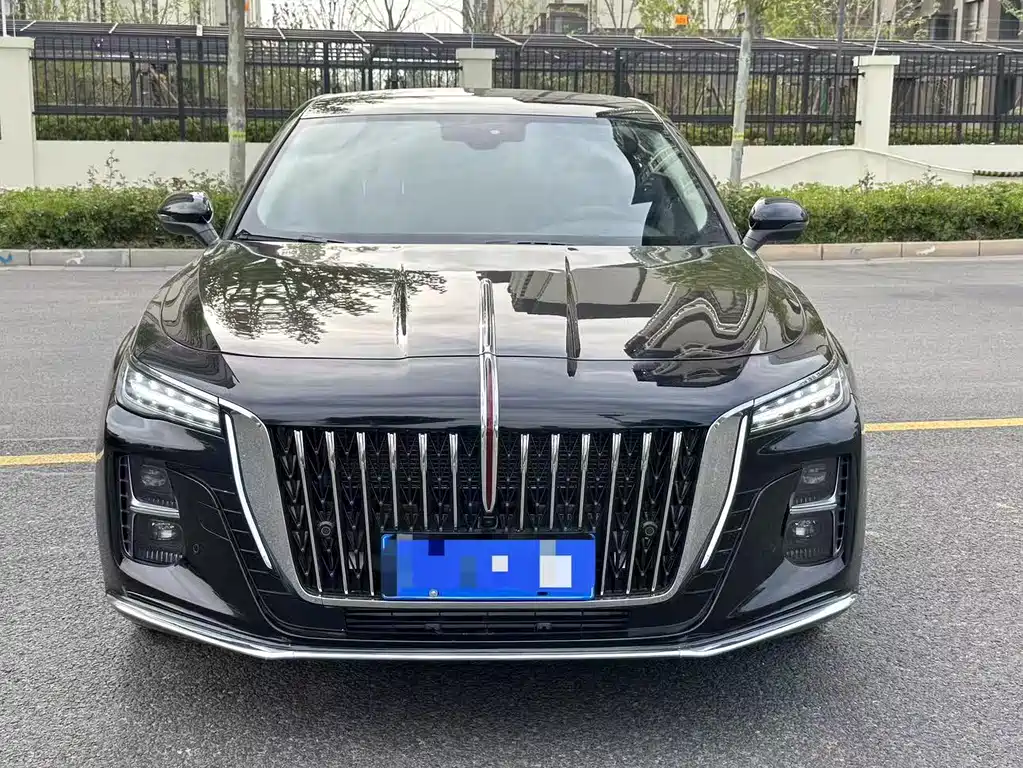 Hongqi H5 1.5 T DCT Flagship Charm