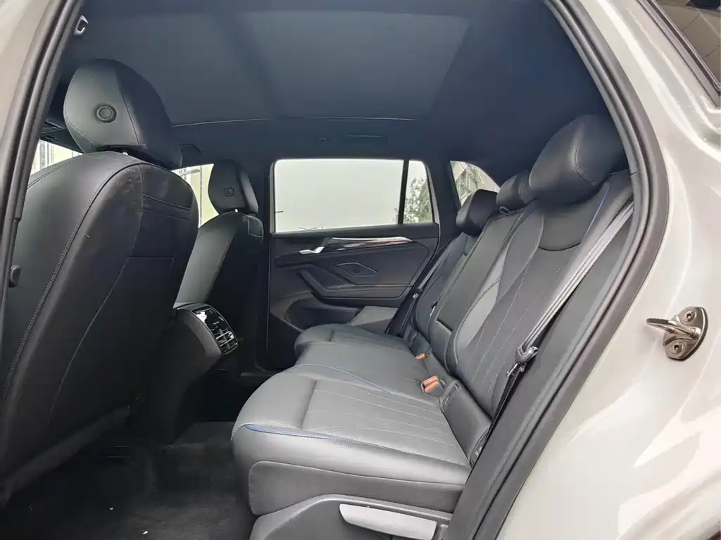 Tiguan L PRO 380 TSI 4 WD R-Line Smart Leading
