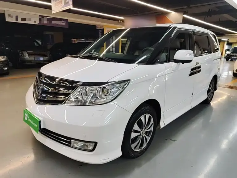 Honda Elysion 2.4 L VTi-S Distinguished