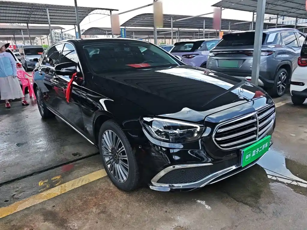Mercedes-Benz E-Class Facelift E 300 L Luxury