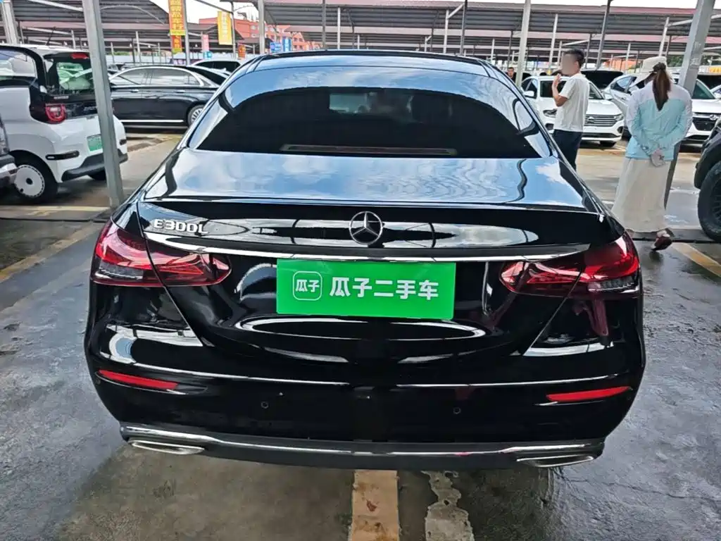 Mercedes-Benz E-Class Facelift E 300 L Luxury