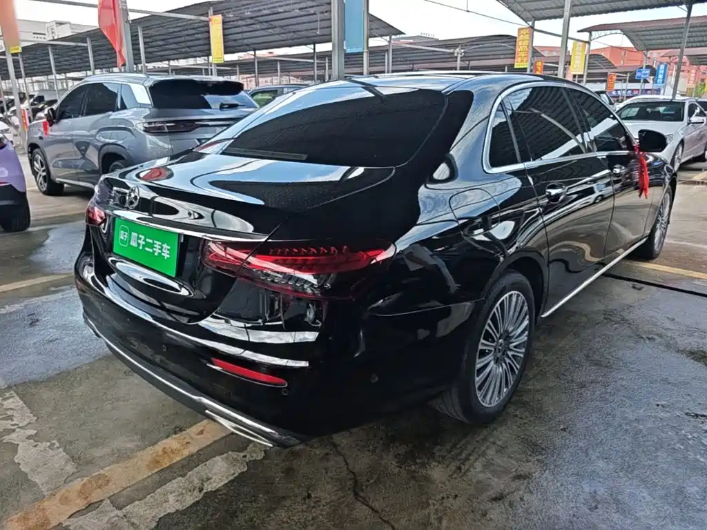 Mercedes-Benz E-Class Facelift E 300 L Luxury