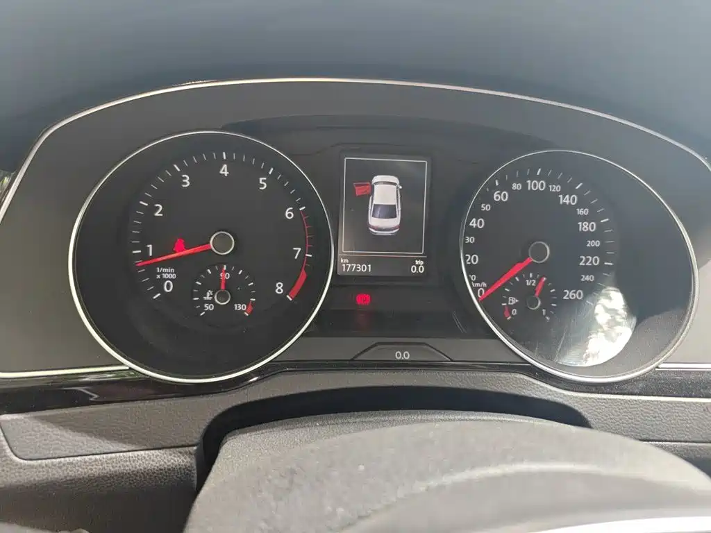 Magotan 330 TSI DSG Distinguished