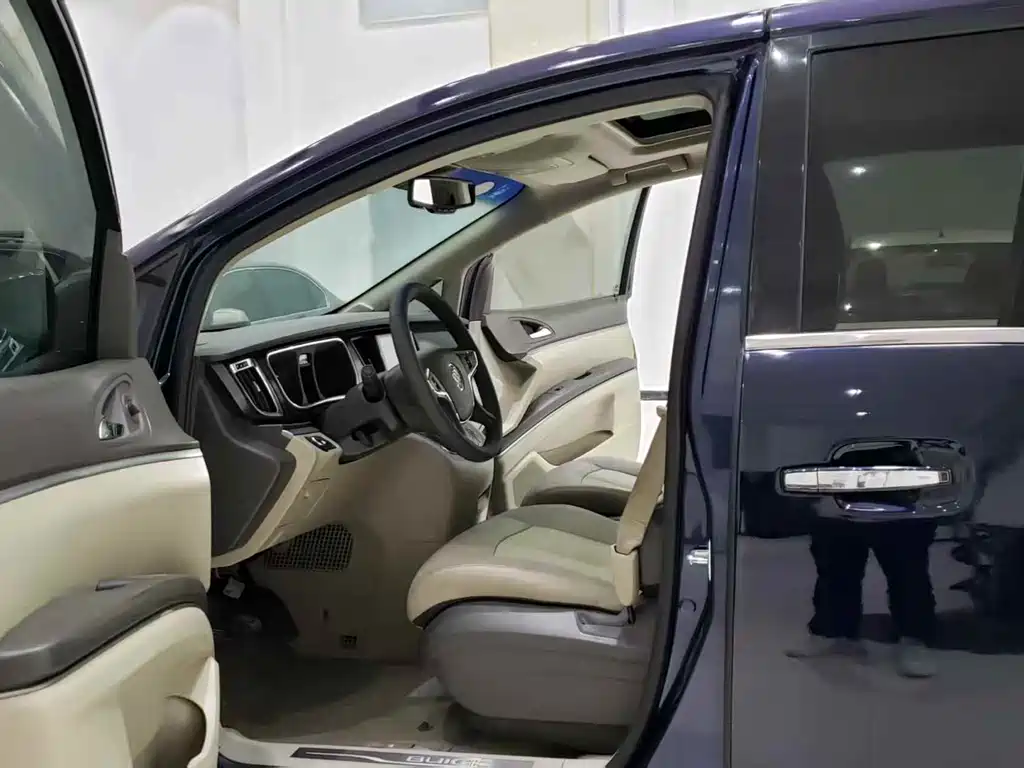 Buick GL8 3.0 L GT Luxury Business Elegant Luxury