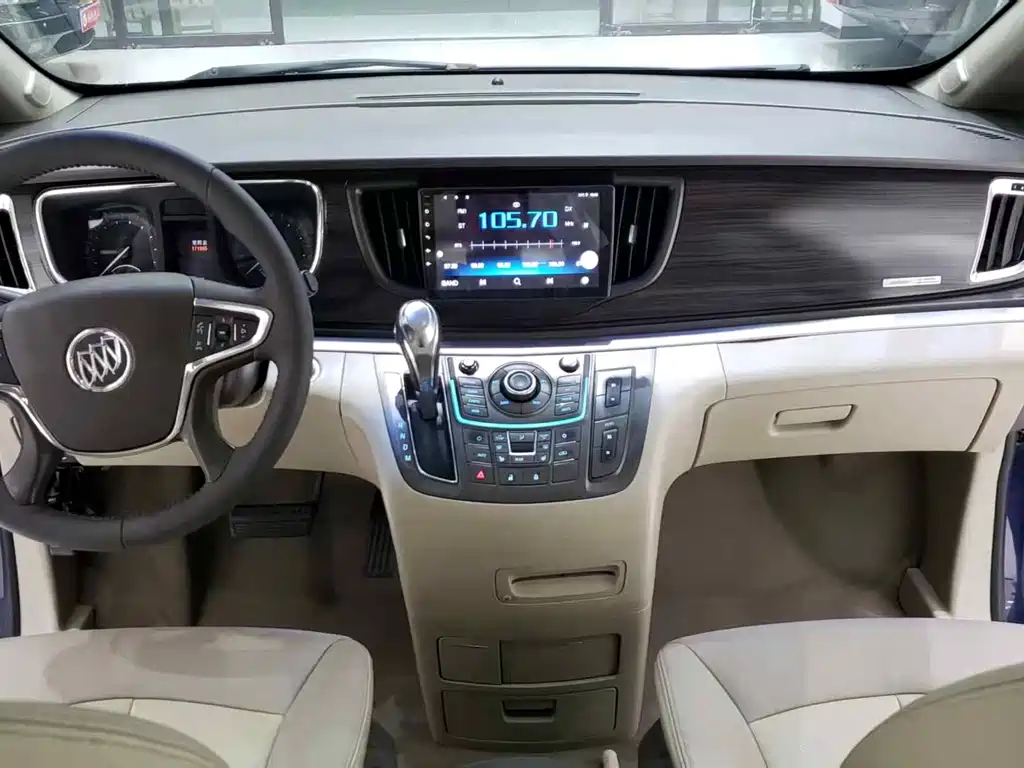 Buick GL8 3.0 L GT Luxury Business Elegant Luxury