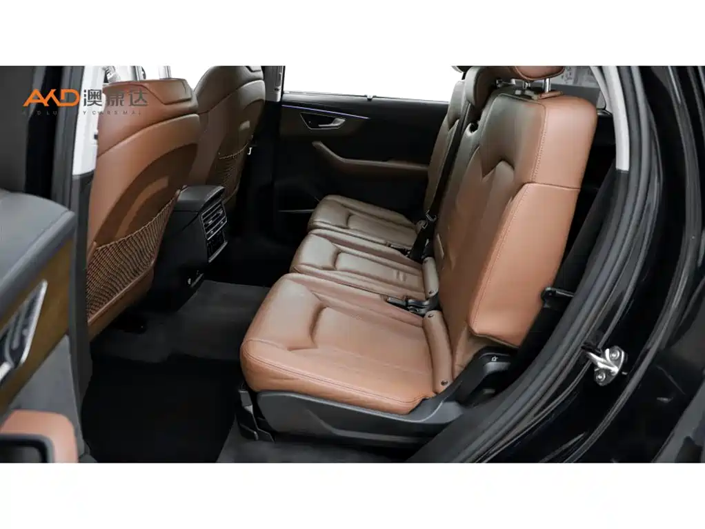 Audi Q7 奥迪Q7/3.0 T/21款/55 TFSI quattro S line 尊贵型