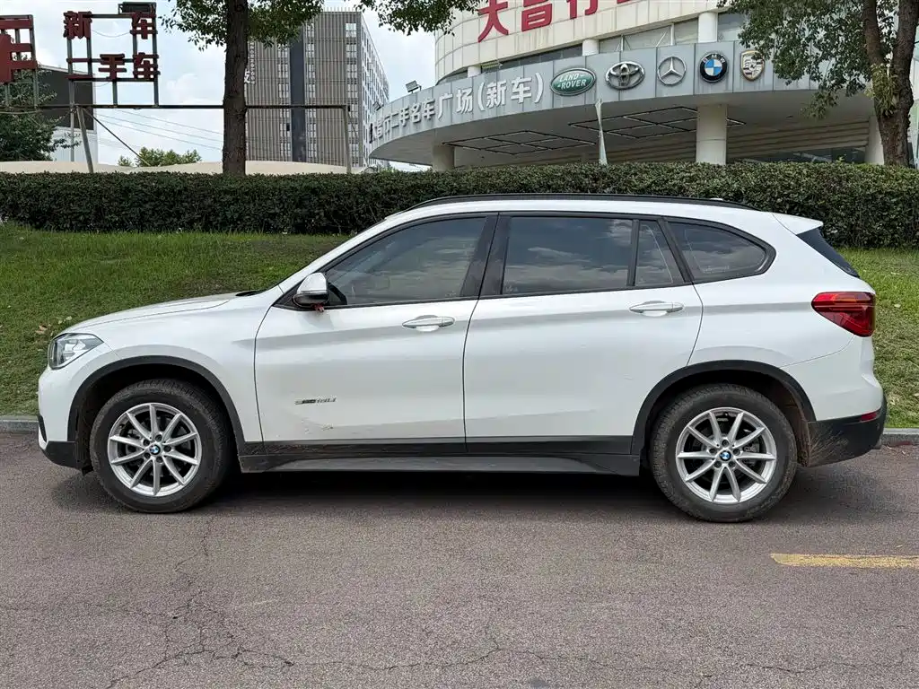 BMW X1 sDrive18 Li Fashion