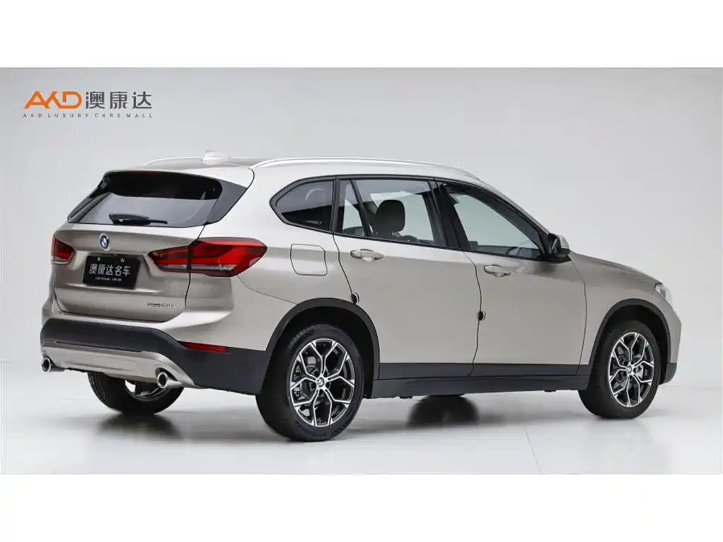 BMW X1 宝马X1/25 Li/2.0 T/21款/改款 sDrive 领先型