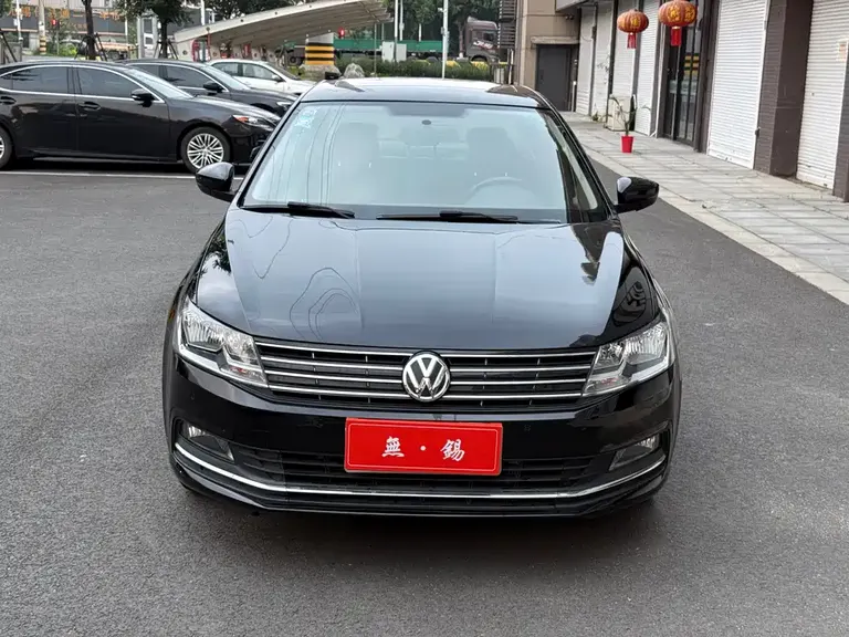 Volkswagen Lavida 1.6 L Auto Comfort