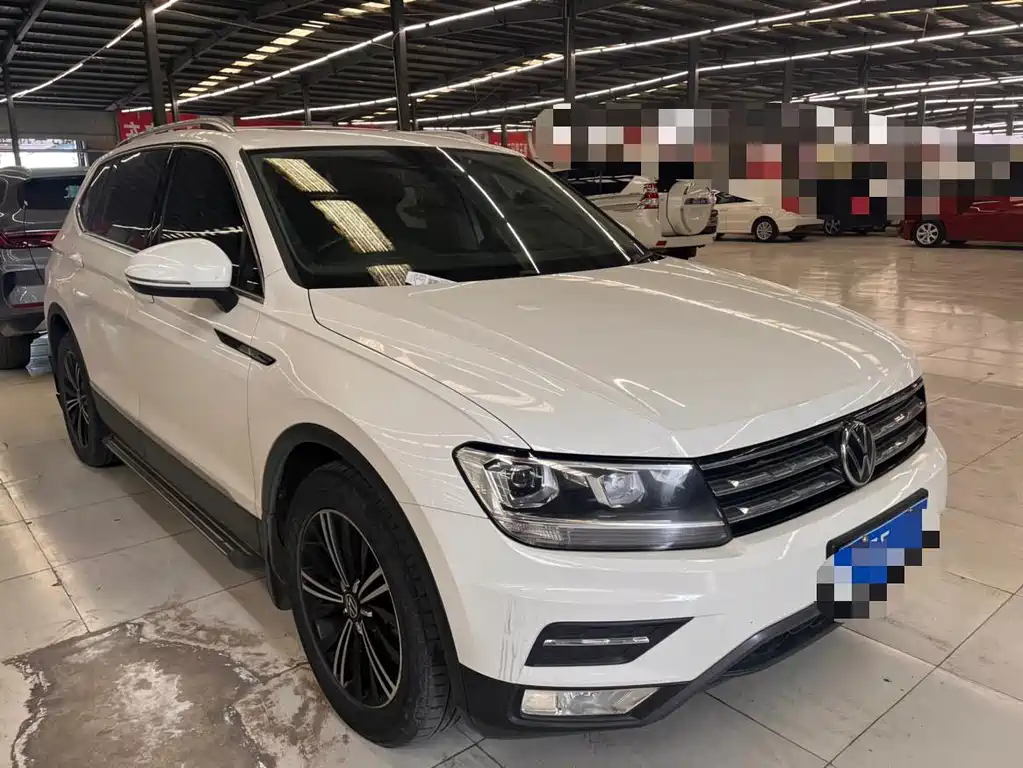 Tiguan L 330 TSI Auto 2 WD Comfort Enjoyment