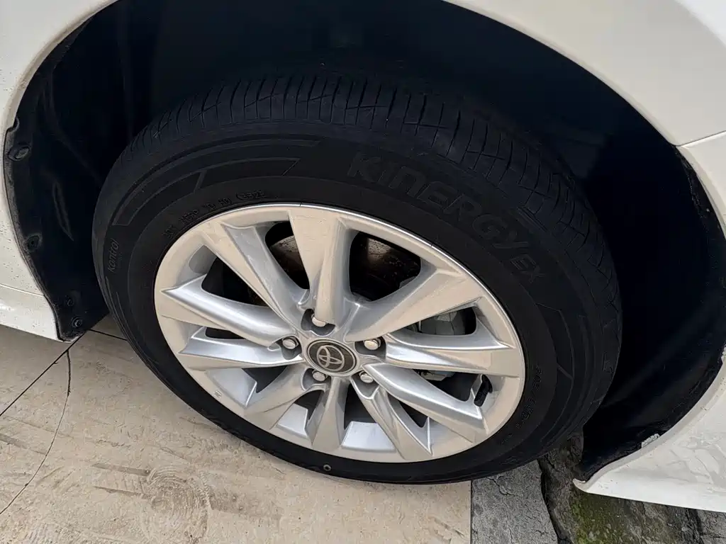 Corolla 1.8 L Smart e-Hybrid Dual Engine Pioneer