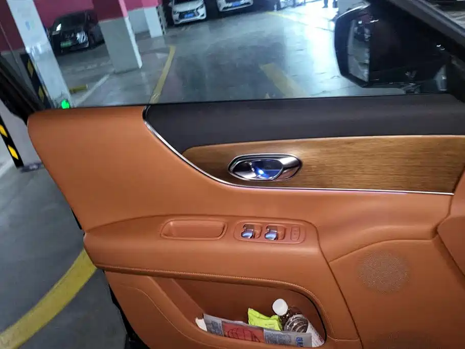Trumpchi Xiangwang S9 传祺向往S9 2025款 乾崑 UItra 5座
