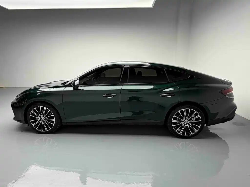 MG7 2.0 T Auto Beauty Hunter Luxury Enjoyment