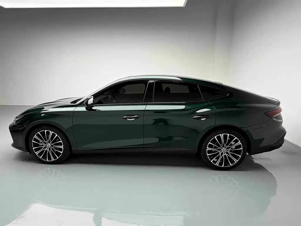 MG7 2.0 T Auto Beauty Hunter Luxury Enjoyment