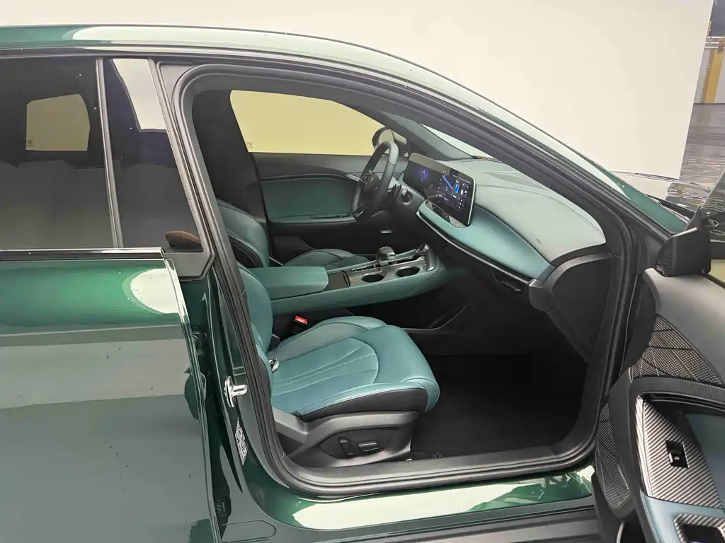 MG7 2.0 T Auto Beauty Hunter Luxury Enjoyment