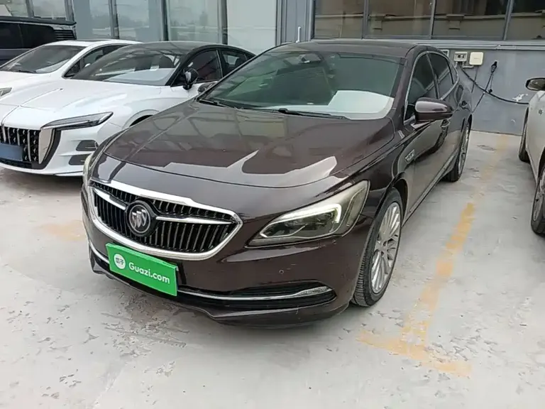 Buick LaCrosse 28 T Luxury