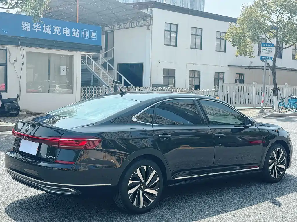 Passat 330 TSI Starry Sky Elite