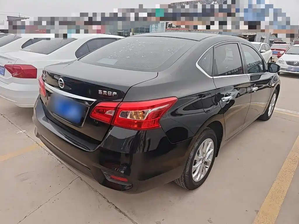 Sylphy Classic 1.6 XE CVT Comfort