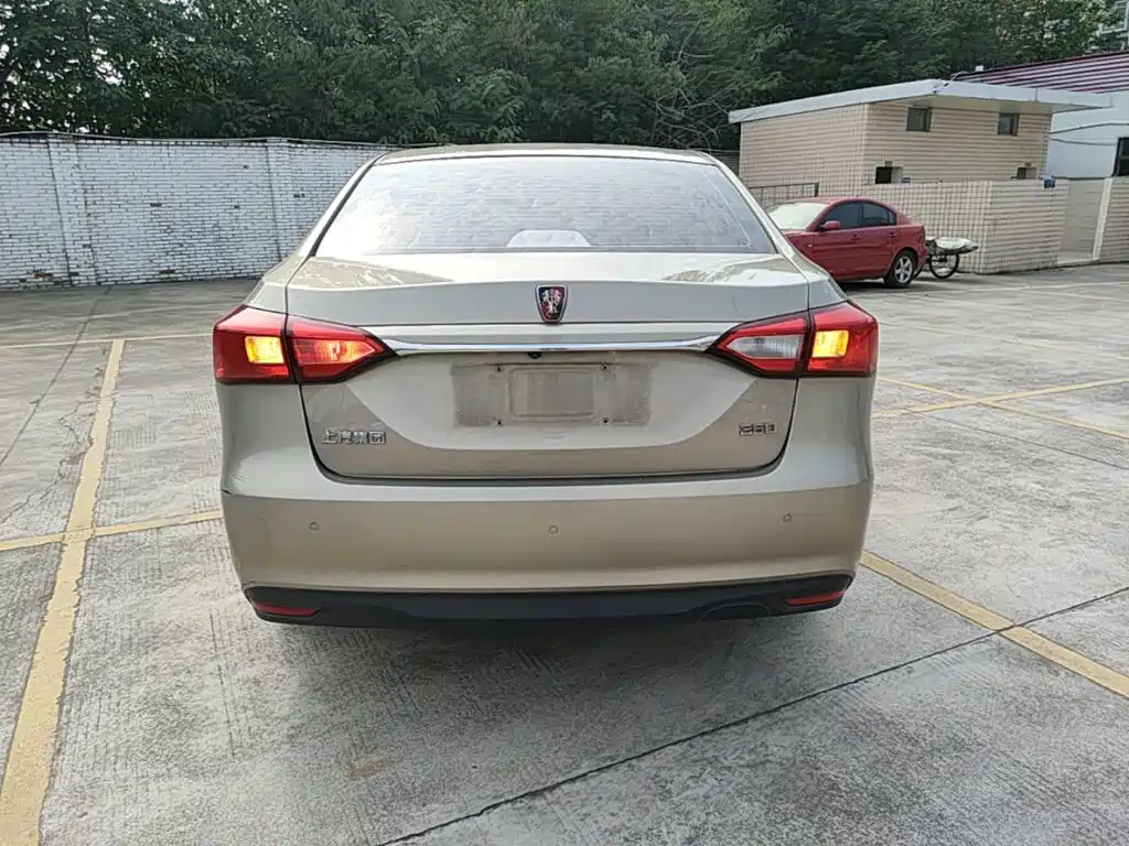 Roewe 360 1.5 L Manual Luxury
