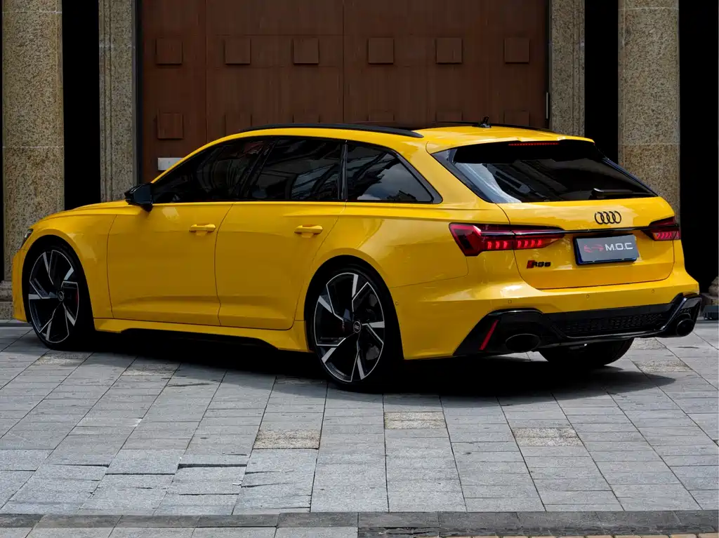 Audi RS 6 RS 6 4.0 T Avant