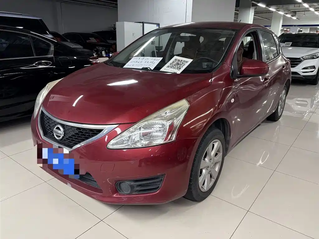 Tiida 1.6 L CVT Comfort