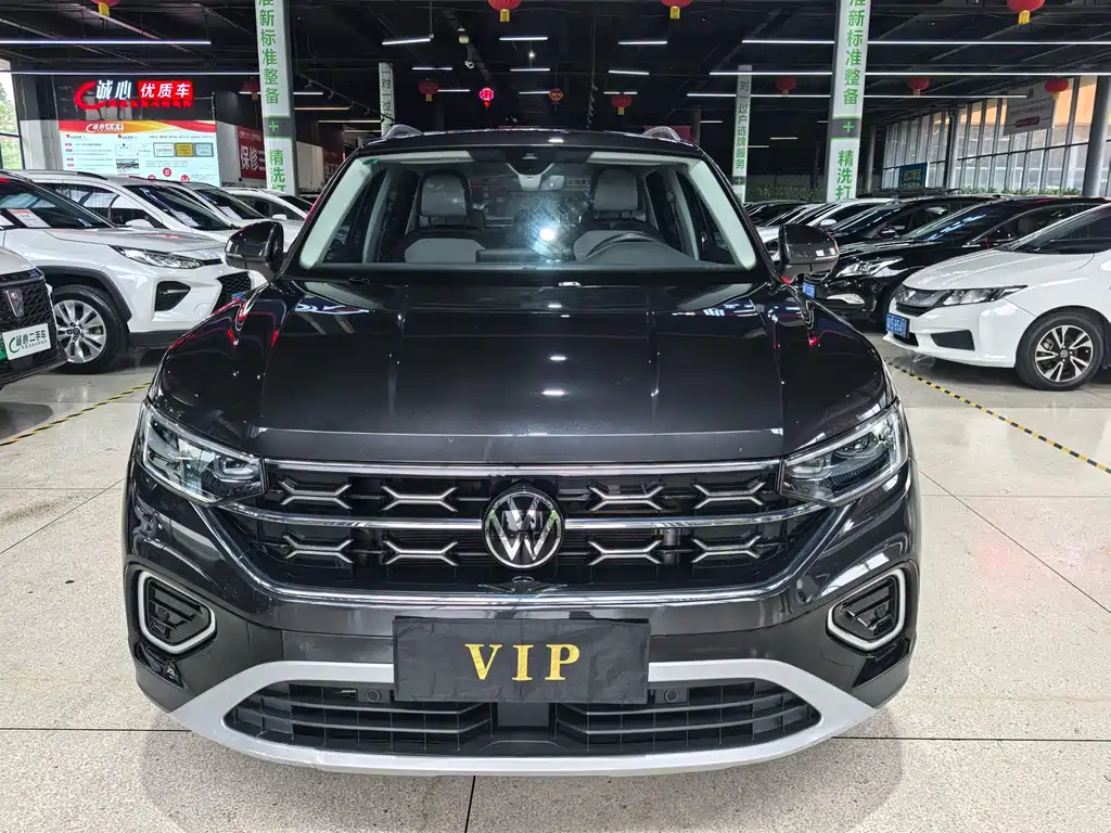 Tayron 300 TSI 2 WD Luxury Plus Advanced