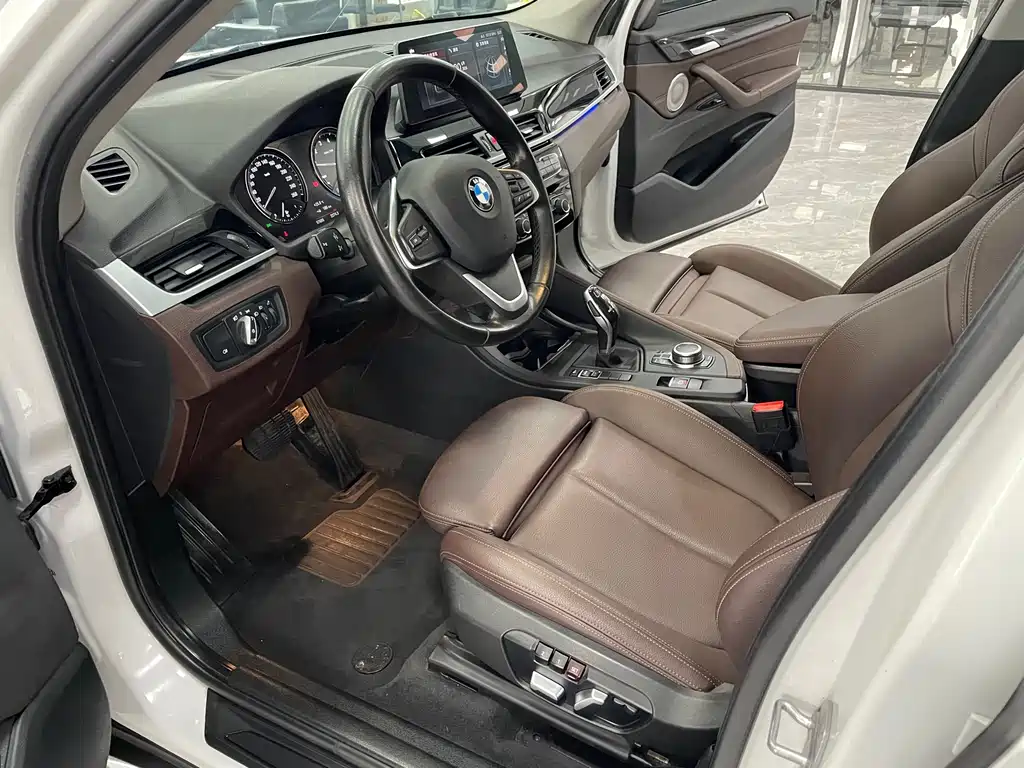 BMW X1 sDrive20 Li Fashion