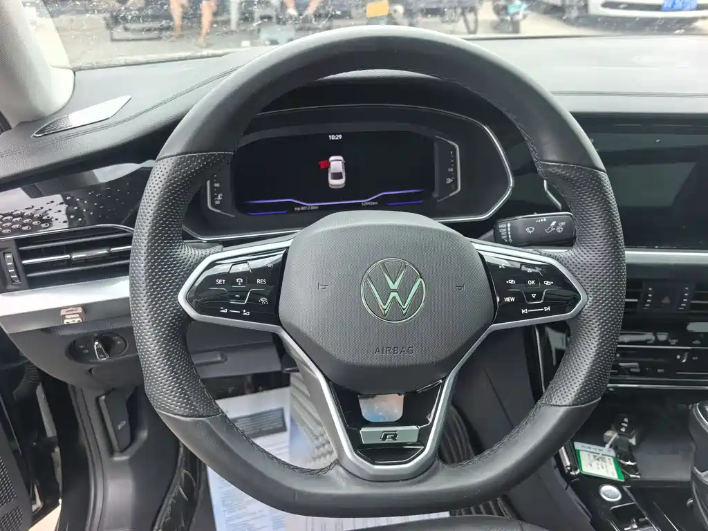 Passat 330 TSI Starry Sky Luxury