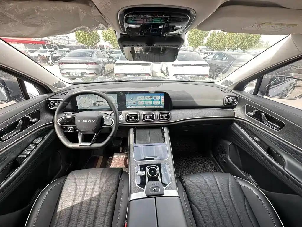 Tiggo 9 瑞虎9 2023款 改款 2.0 T 双离合两驱领先版 5座