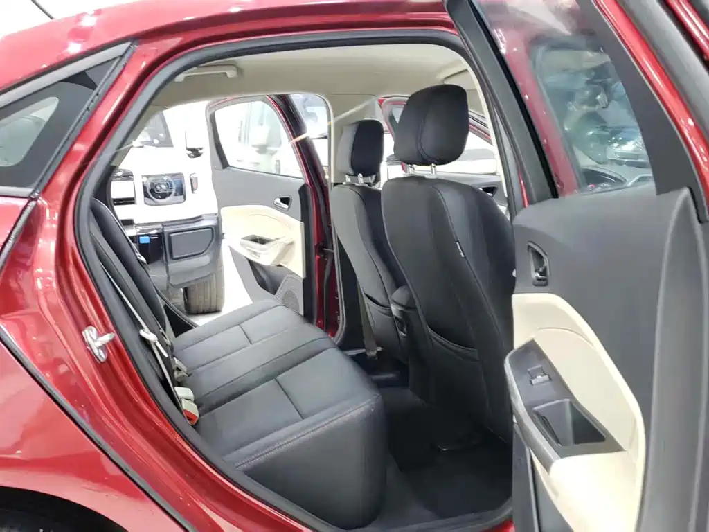 Escort 1.5 L Auto Comfort