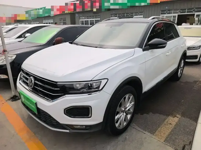Volkswagen T-ROC 230 TSI DSG 2 WD Progressive CN-V