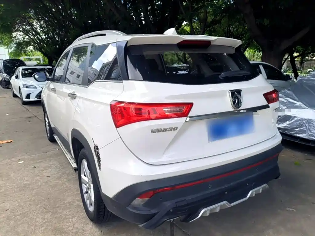 Baojun 530 1.8 L Auto Luxury CN-V