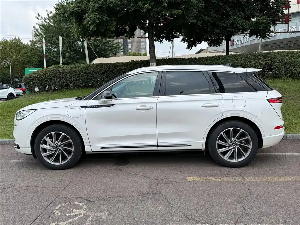 Corsair NEV 冒险家新能源 2021款 PHEV 四驱e雅版