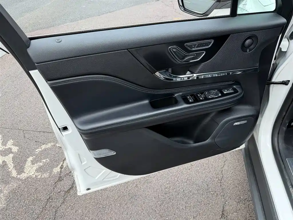 Corsair NEV 冒险家新能源 2021款 PHEV 四驱e雅版