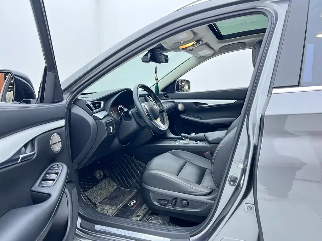 Infiniti QX50 2.0 T 4 WD Elite