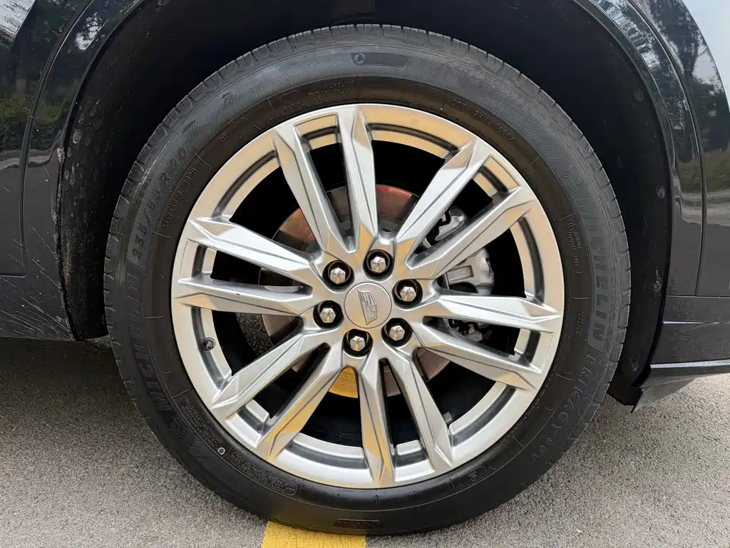 Cadillac XT6 2.0 T 7-seat 4 WD Luxury
