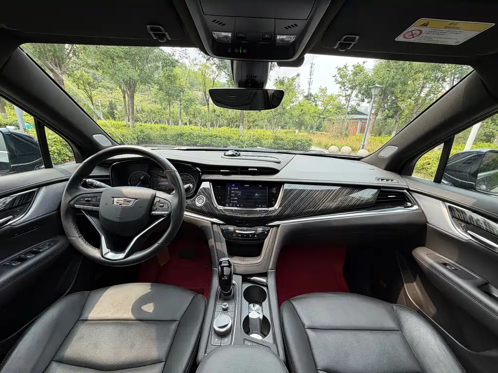 Cadillac XT6 2.0 T 7-seat 4 WD Luxury