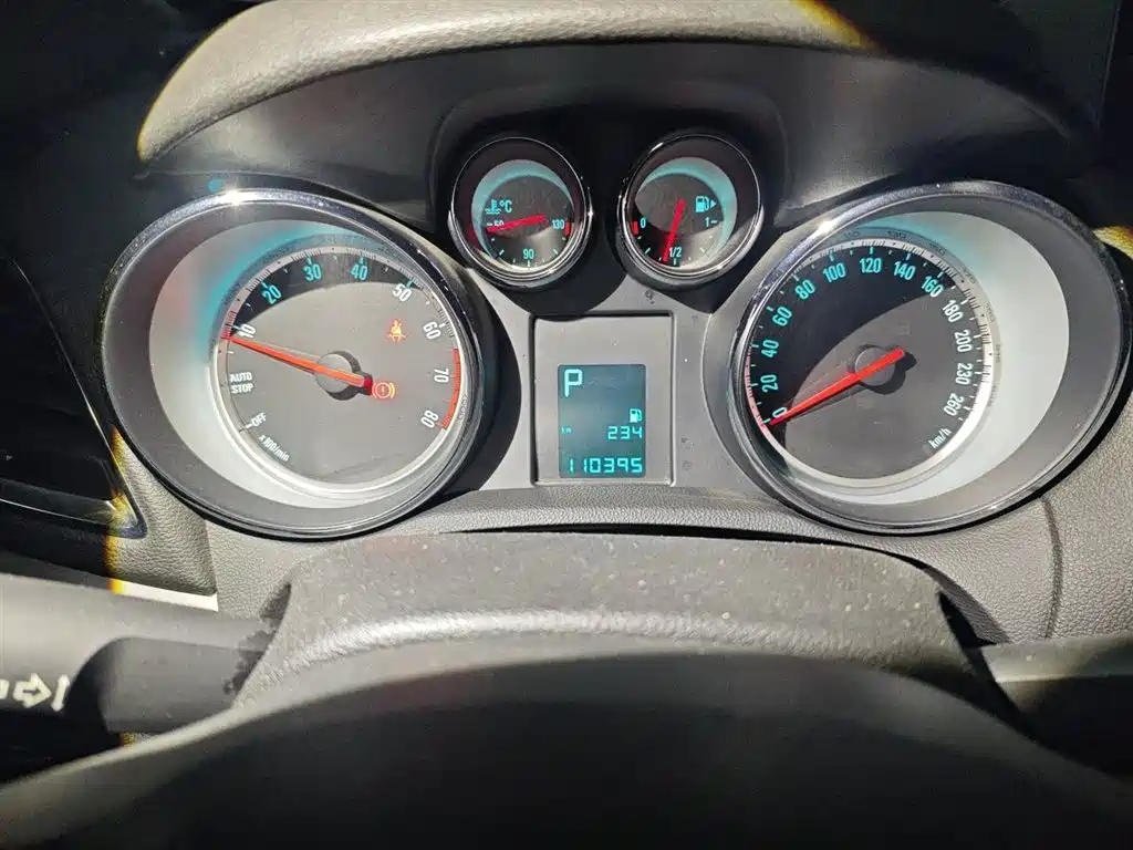 Encore 1.4 T Auto 2 WD Urban Elite