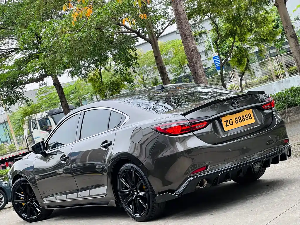Atenza 2.5 L Blue Sky Sport
