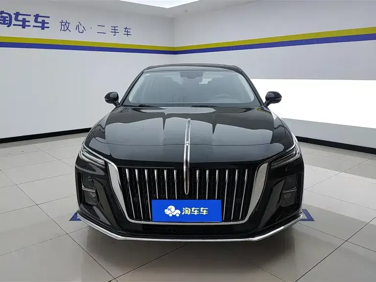 Hongqi H5 1.5 T DCT Connected Flagship Charm