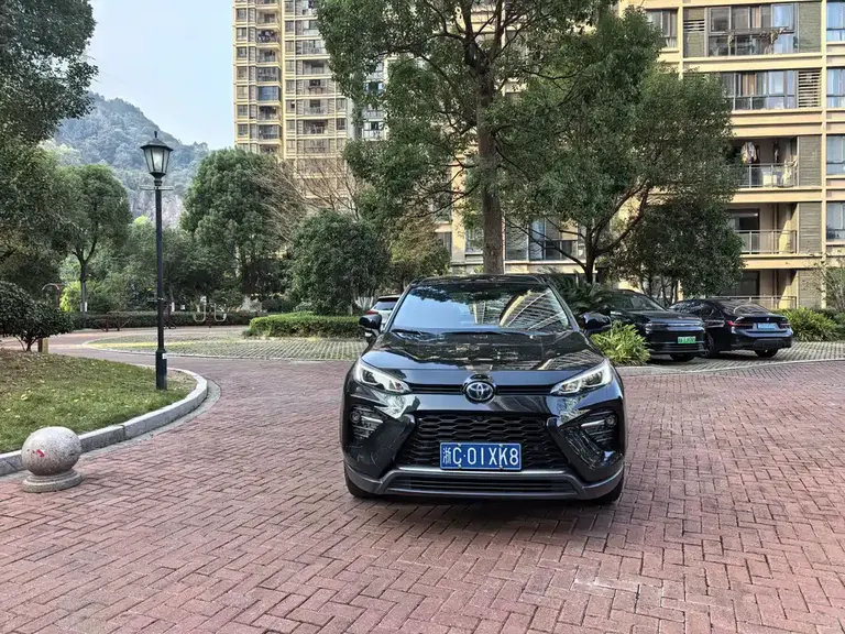 Toyota Wildlander 威兰达 2024款 双擎 2.5 L E-CVT两驱豪华PLUS版