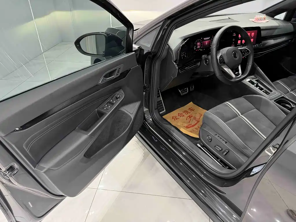 Golf 280 TSI DSG R-Line Lite