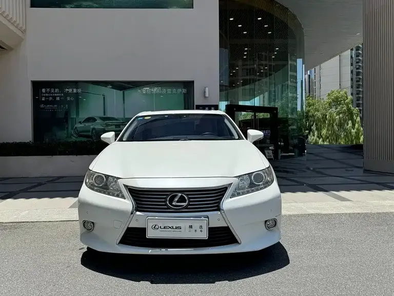 Lexus ES 250 Elite