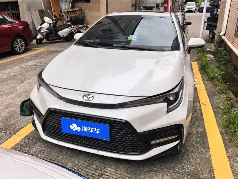 Toyota Levin 185 T CVT Sport